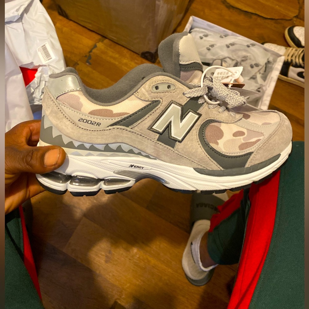 Size 9 bape new balance